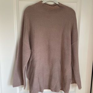 Urban outfitters long sweater size m